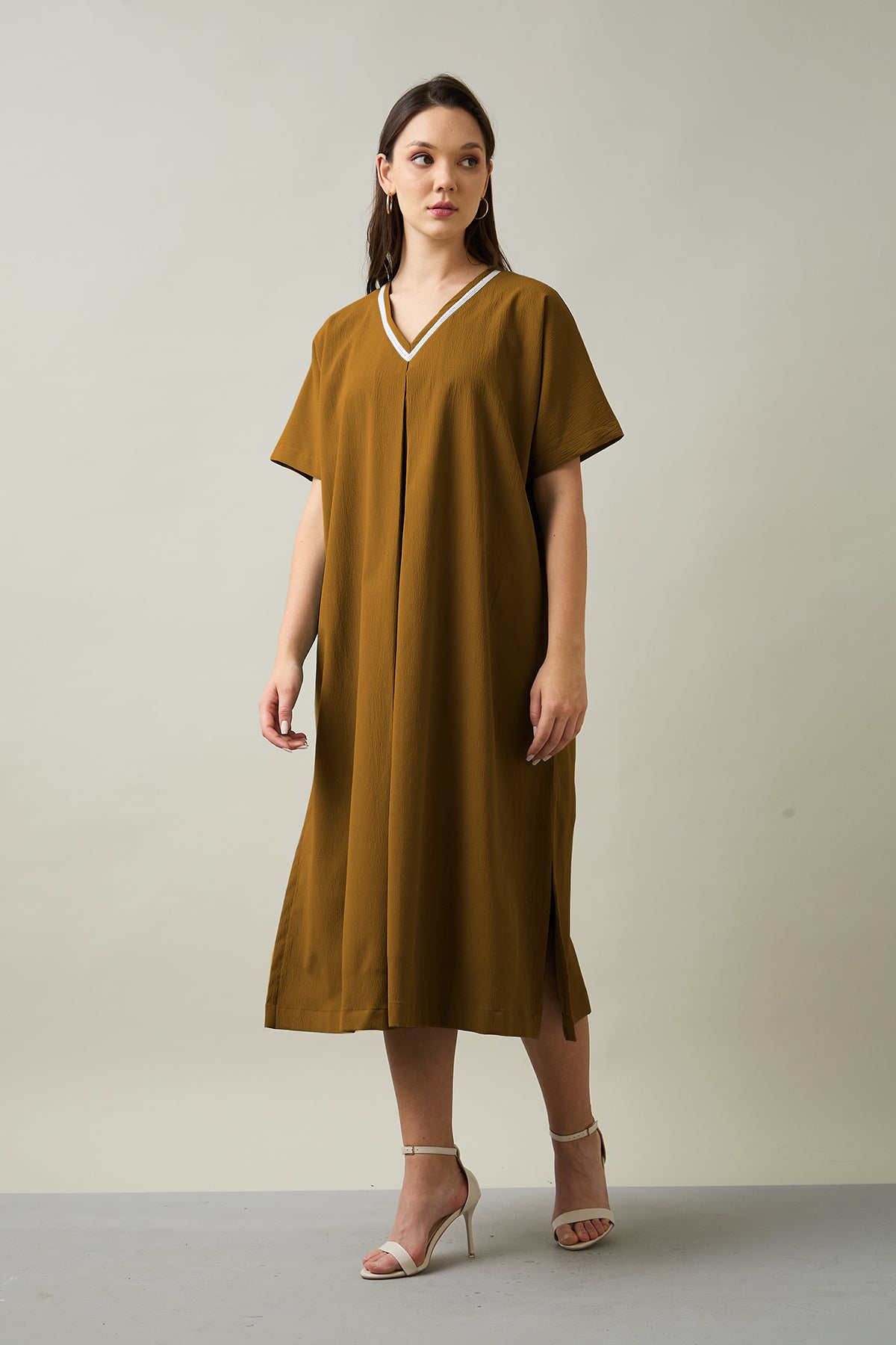 Brown Relaxed Fit Midi Dress
