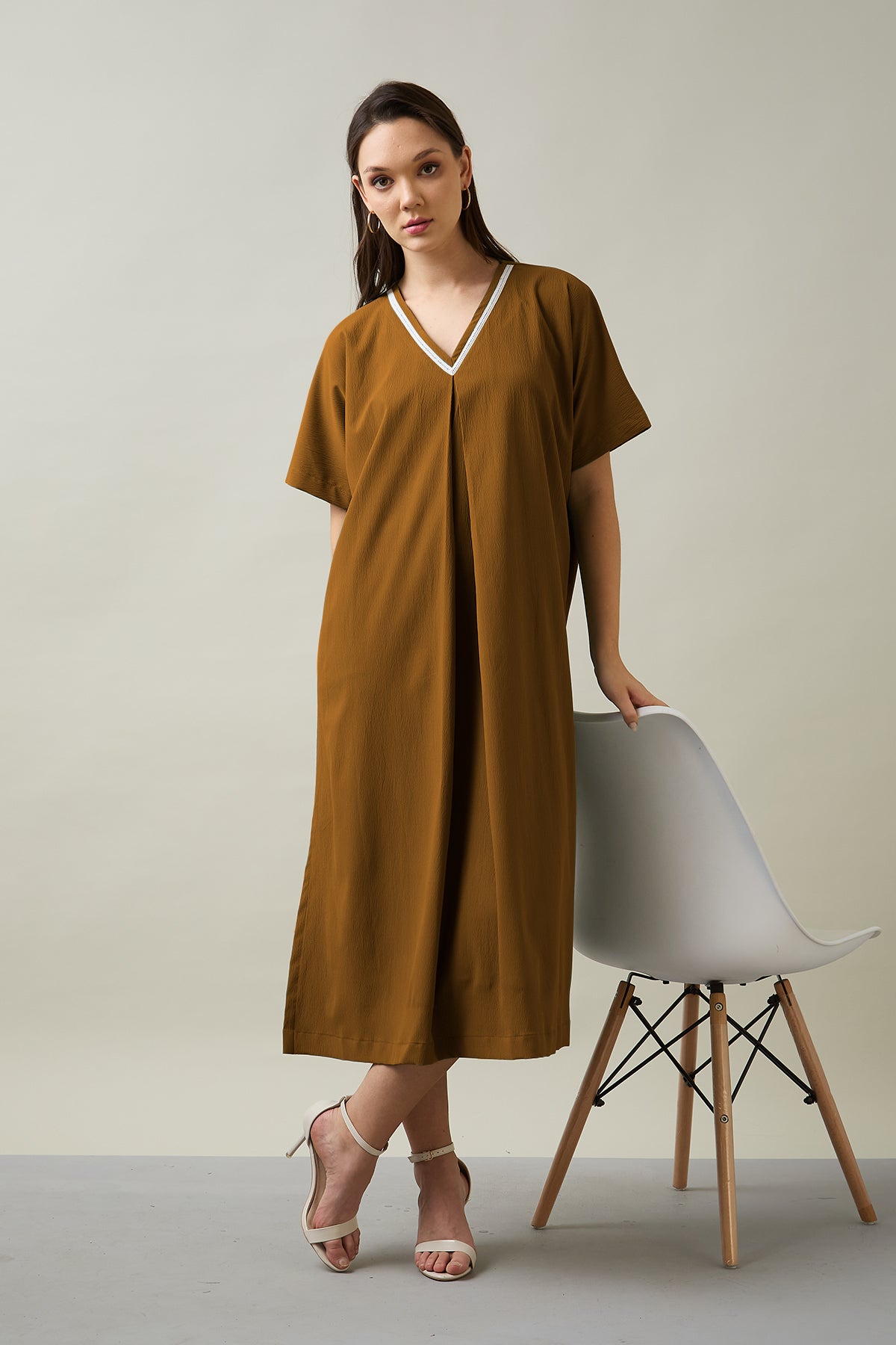 Brown Relaxed Fit Midi Dress