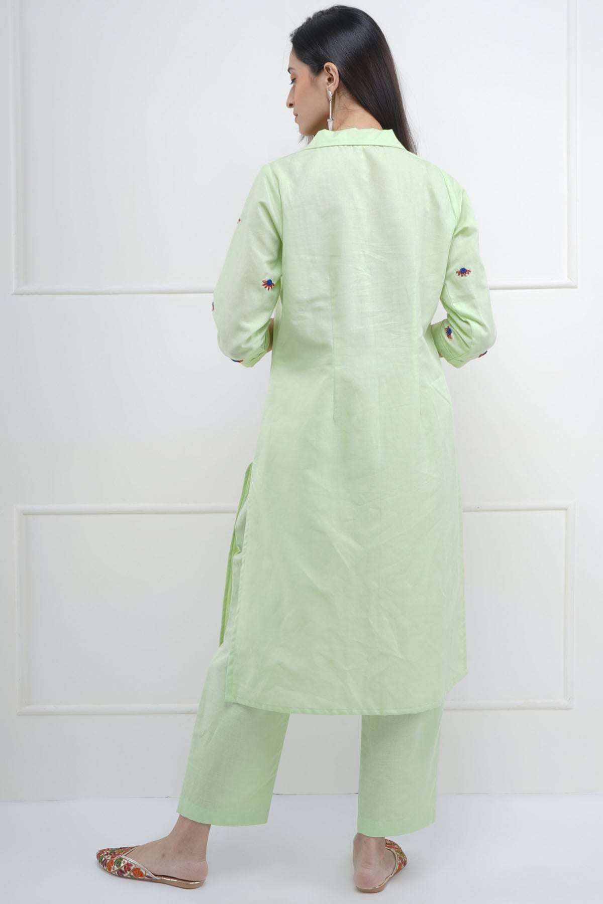 Embroidered Green Kurta & Pant