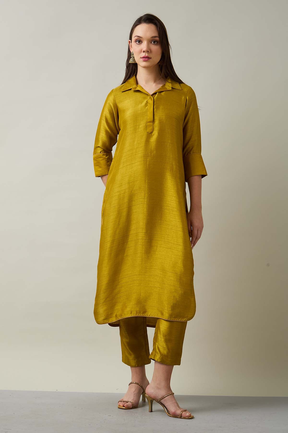 Green Silk Collar Kurta & Pants