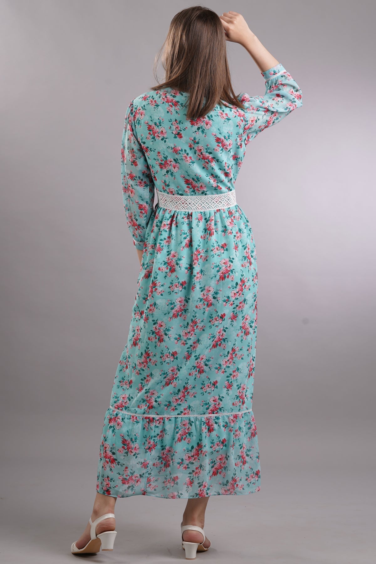 Floral Lace Buttoned Midi Dress