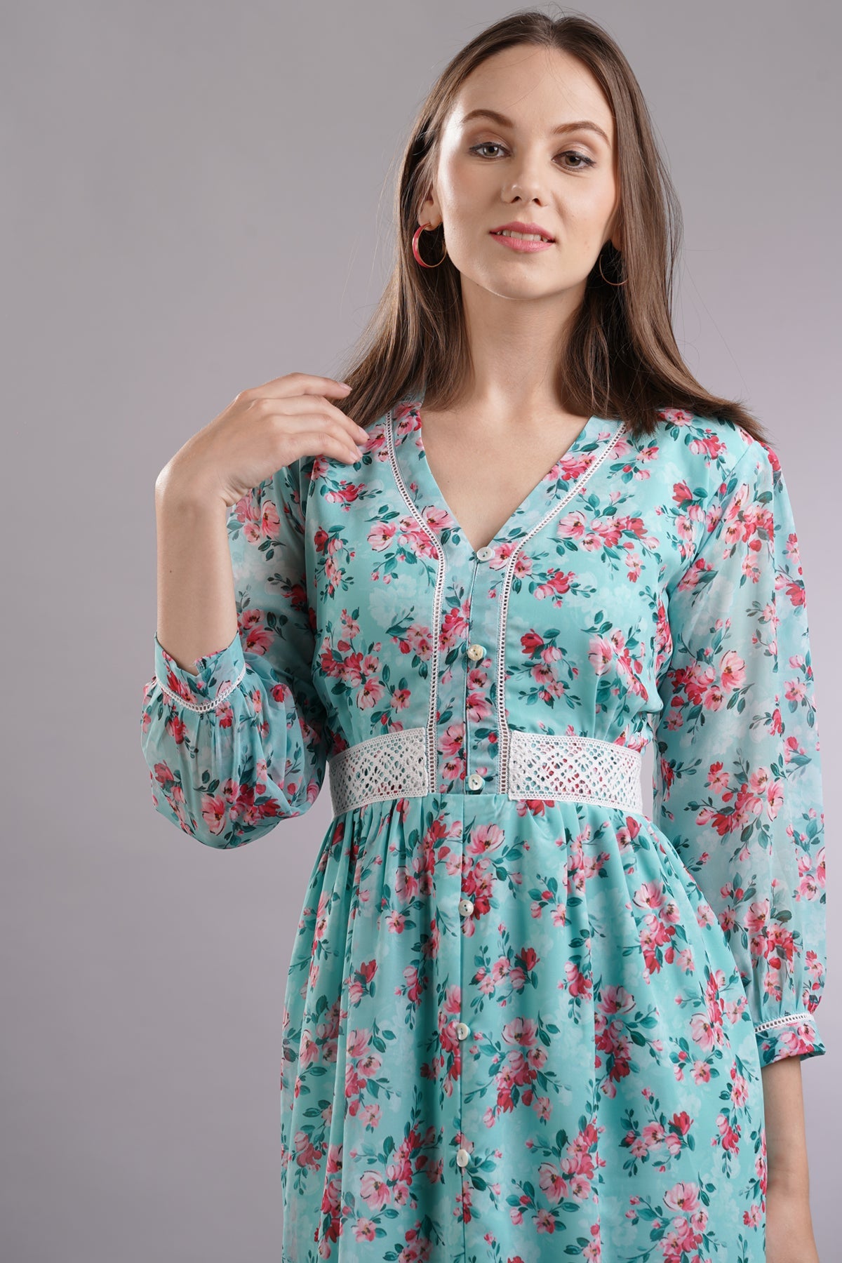 Floral Lace Buttoned Midi Dress