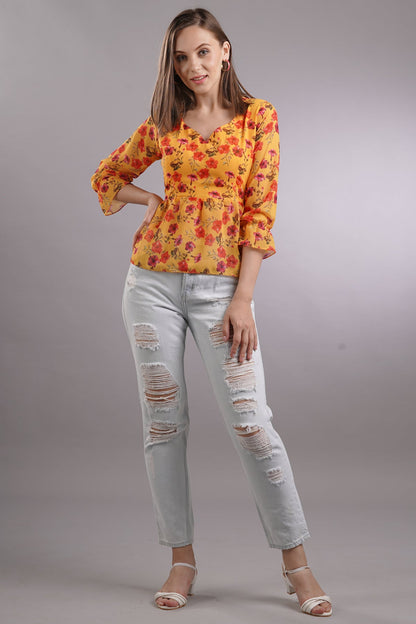 Floral Ruffled 3/4th Sleeves Top