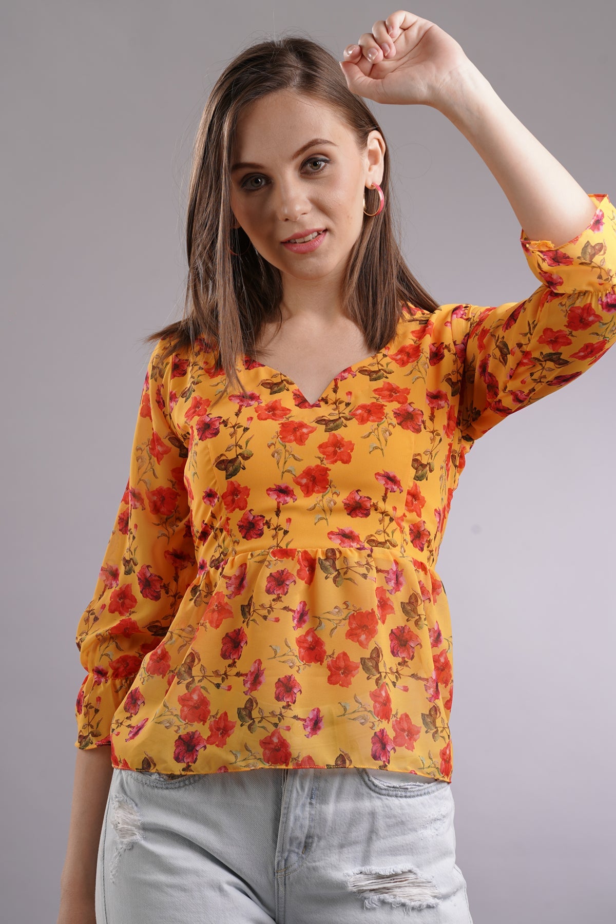 Floral Ruffled 3/4th Sleeves Top